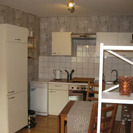 Apartment Anger 18 *